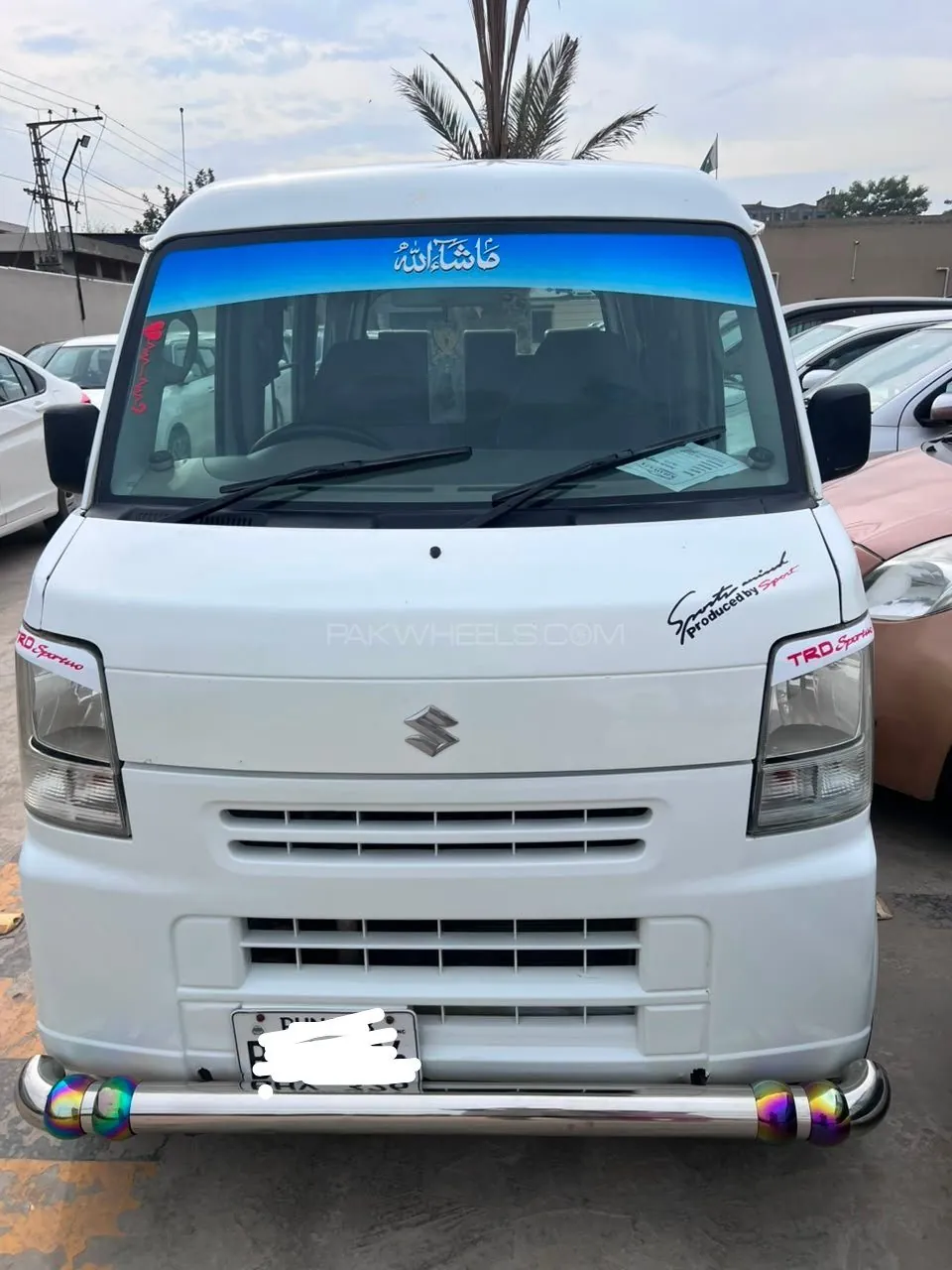 Suzuki Every 2012