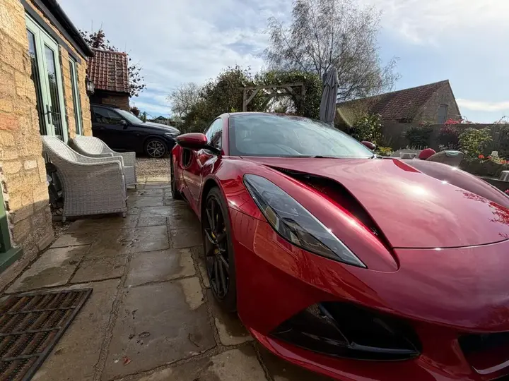 Lotus Emira 2023 photo 5