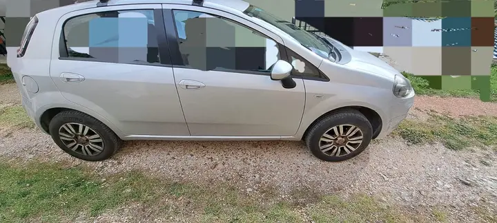 Fiat Grande Punto 2014 photo 4