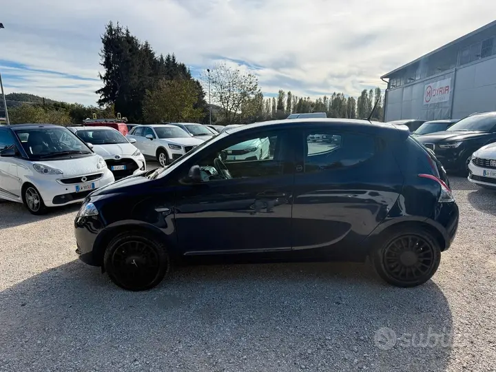 Lancia Ypsilon 2021 photo 5