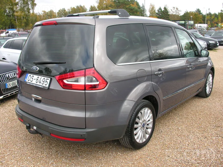 Ford Galaxy 2013 photo 3