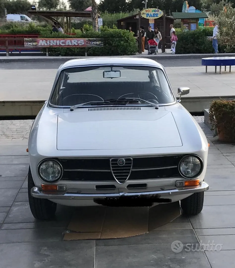Alfa Romeo Gt 1300 Junior