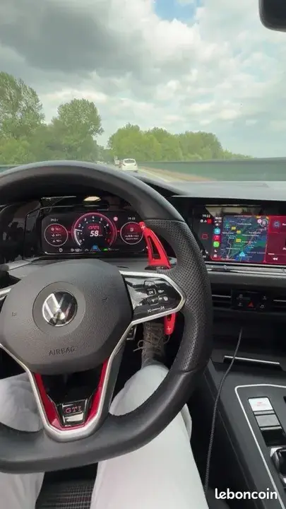 Volkswagen Golf 2022 photo 3