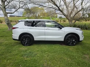 Mitsubishi Outlander 2025 photo 3