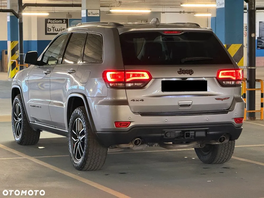 Jeep Grand Cherokee 2021 photo 3