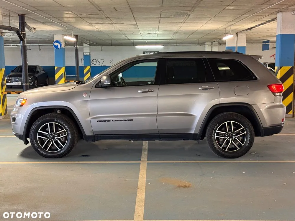 Jeep Grand Cherokee 2021 photo 2