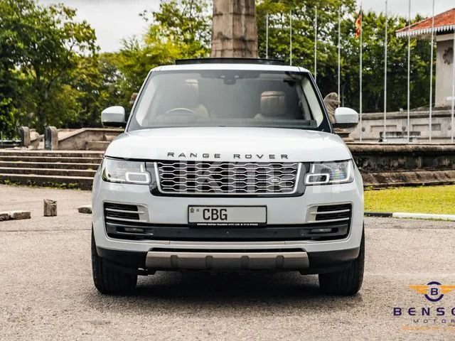 Land Rover Range Rover 2018 photo 2