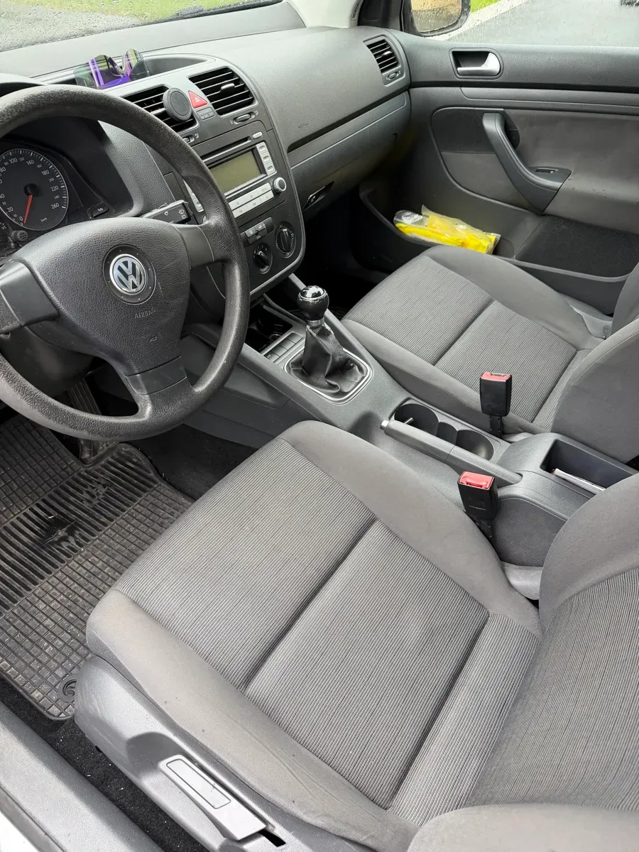 Volkswagen Golf 2006 photo 2