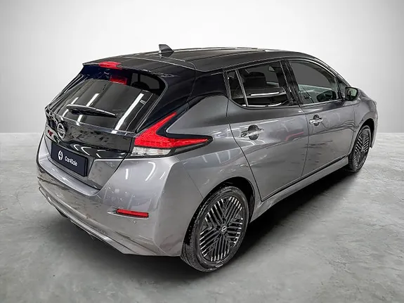 Nissan Leaf 2023 photo 5