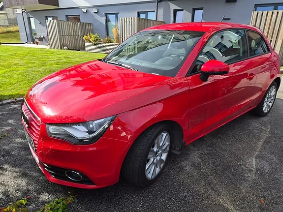Audi A1 2011 photo 3