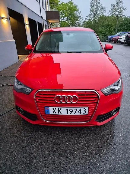 Audi A1 2011 photo 2
