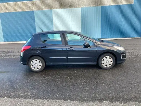 Peugeot 308 2011 photo 4