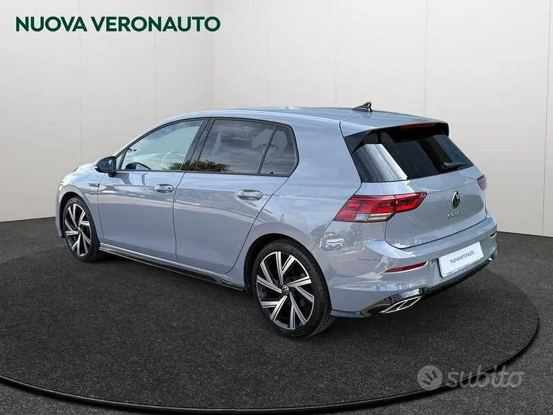 Volkswagen Golf 8 2024 photo 3