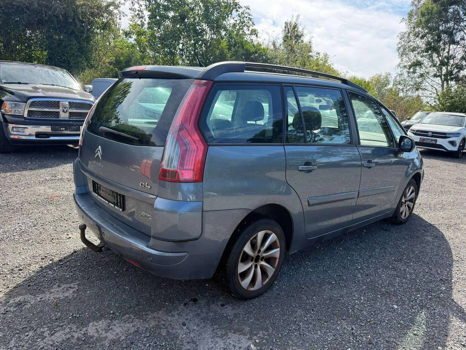 Citroen C4 Picasso 2011 photo 5
