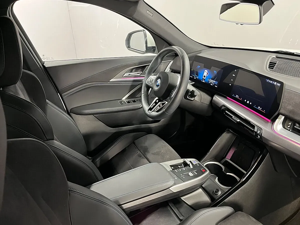 BMW Ix2 2024 photo 2