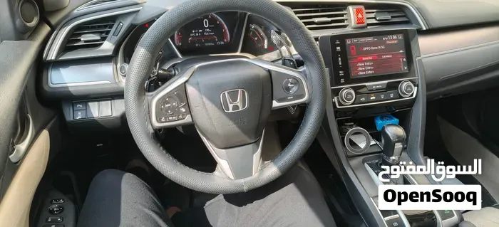 Honda Civic 2017 photo 3