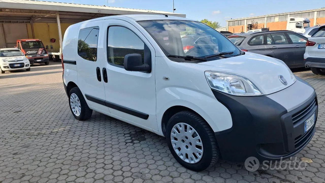 Fiat Fiorino 2011 photo 2