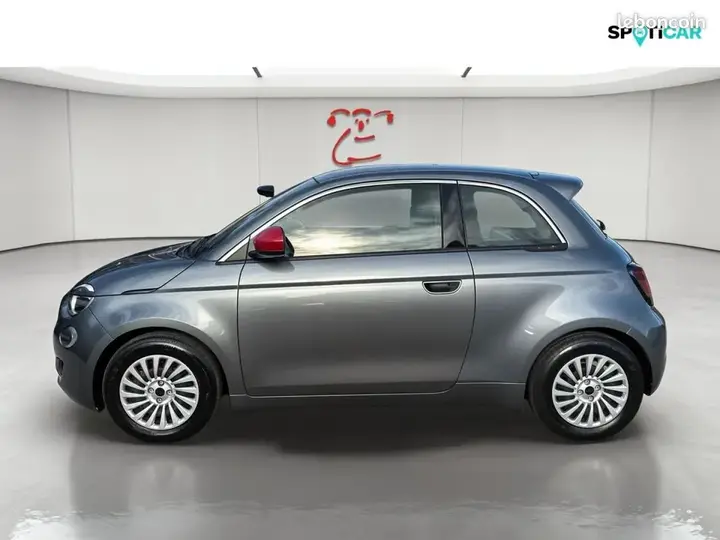 Fiat 500 2023 photo 2