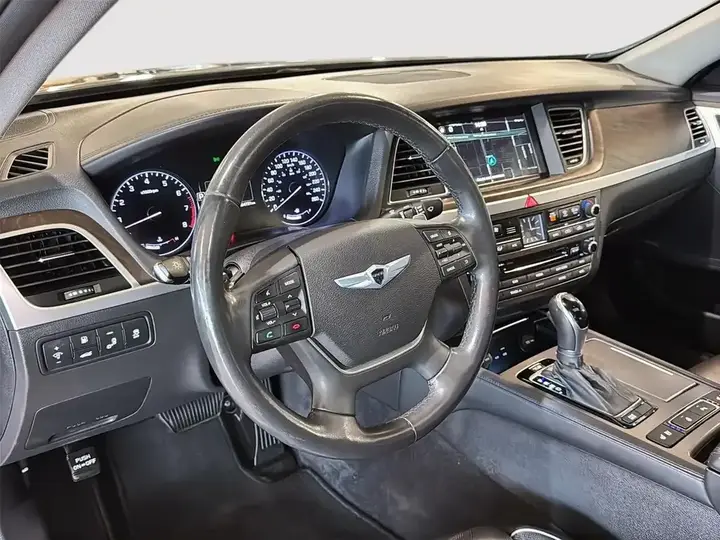 Hyundai Genesis 2016 photo 4