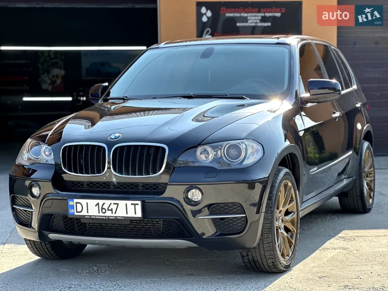 BMW X5 2010 photo 2