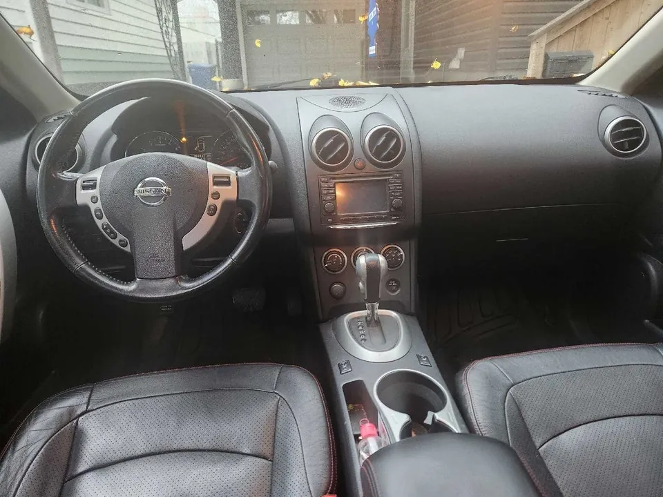Nissan Rogue 2011 photo 5