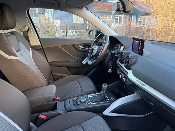 Audi Q2 2018 photo 5