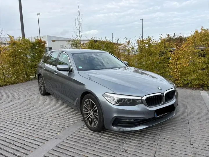 BMW 530I