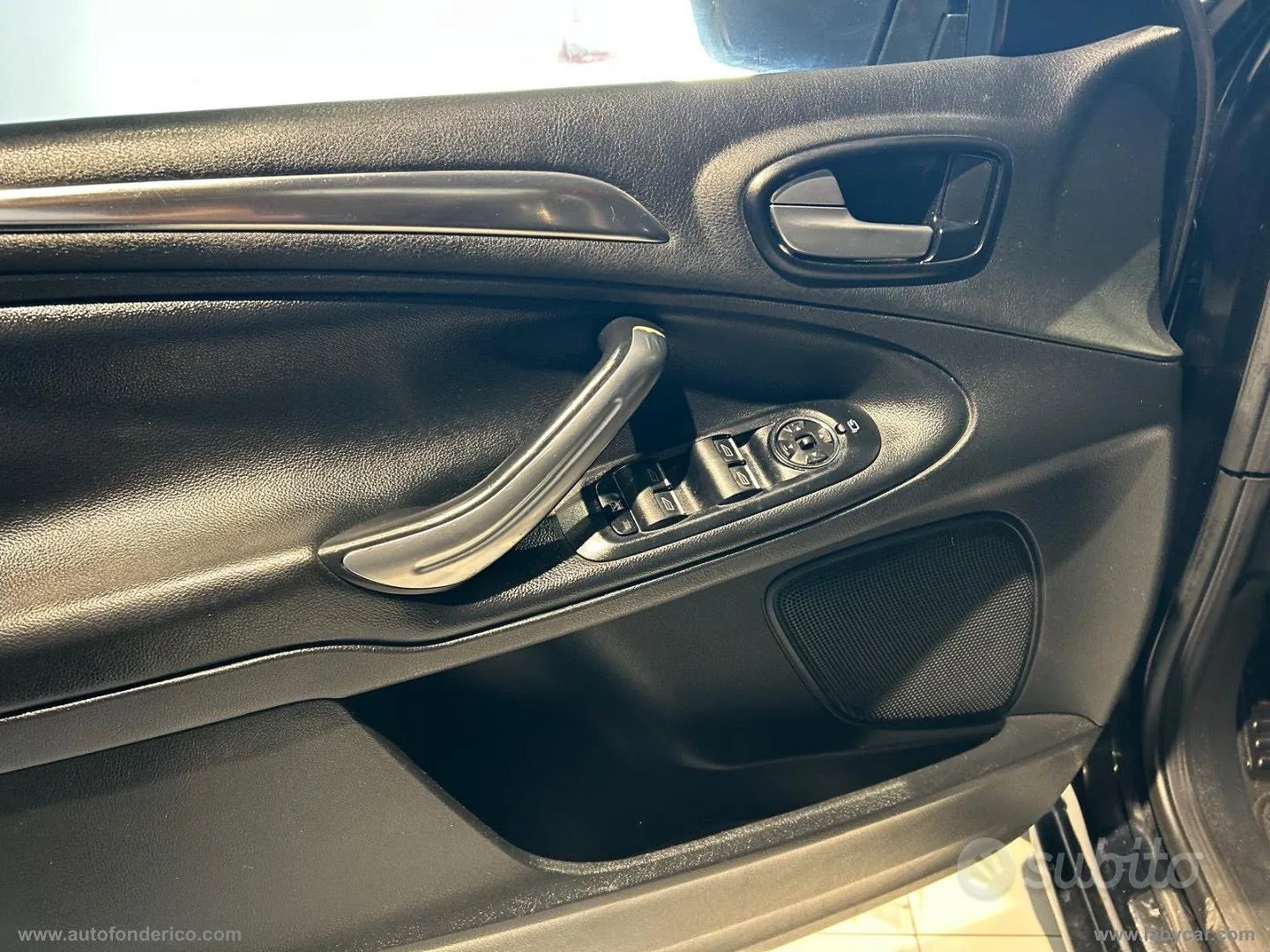 Ford S-Max 2009 photo 5