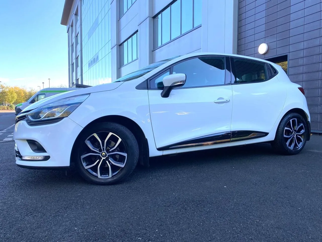 Renault Clio 2018 photo 4