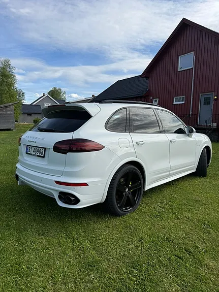 Porsche Cayenne 2016 photo 3