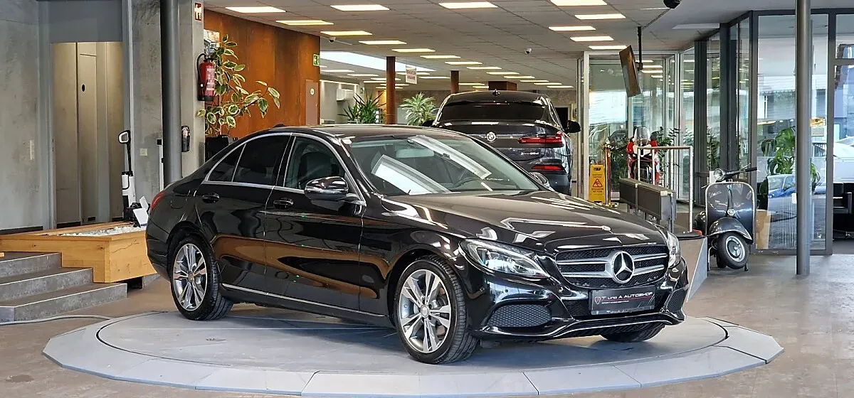 Mercedes-Benz C-Class 2017 photo 3