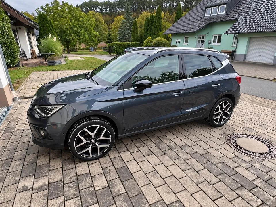 Seat Arona