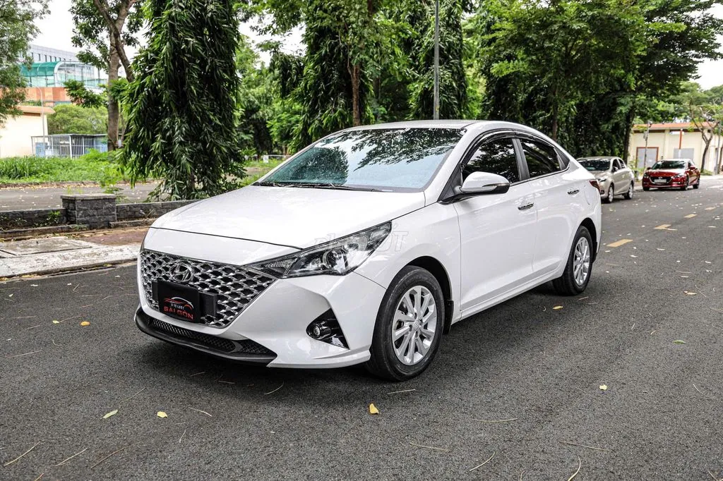 Hyundai Accent 2023 photo 3