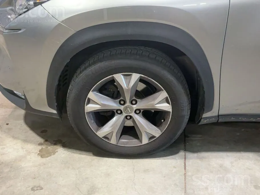 Lexus Nx 2015 photo 4