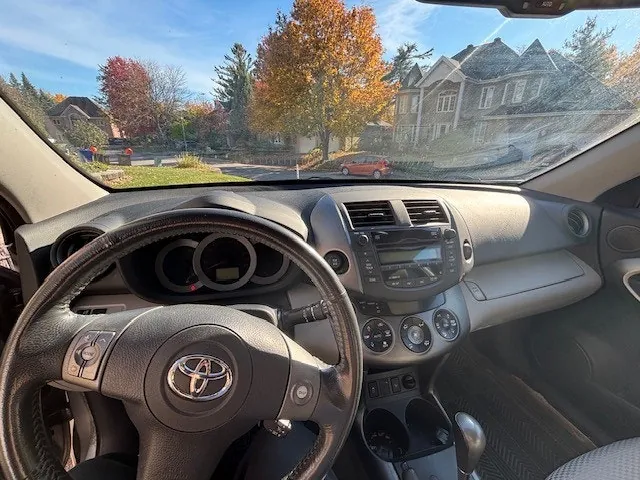 Toyota Rav4 2009 photo 3