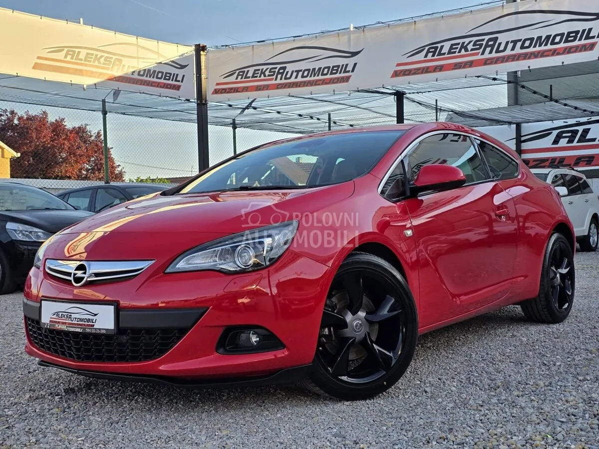 Opel Astra 2012 photo 3