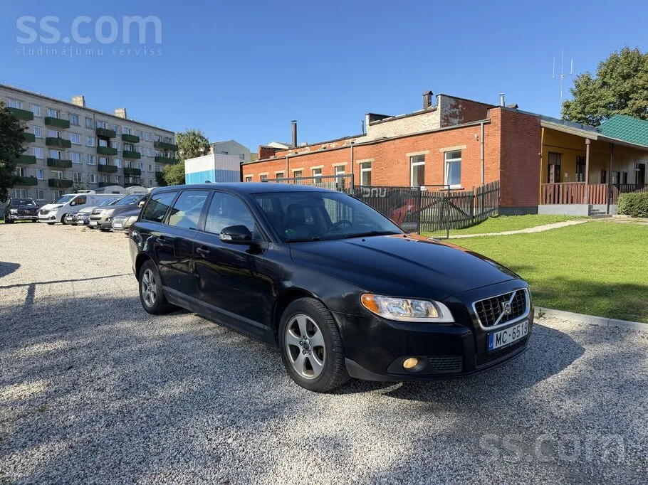 Volvo V70 2008 photo 3