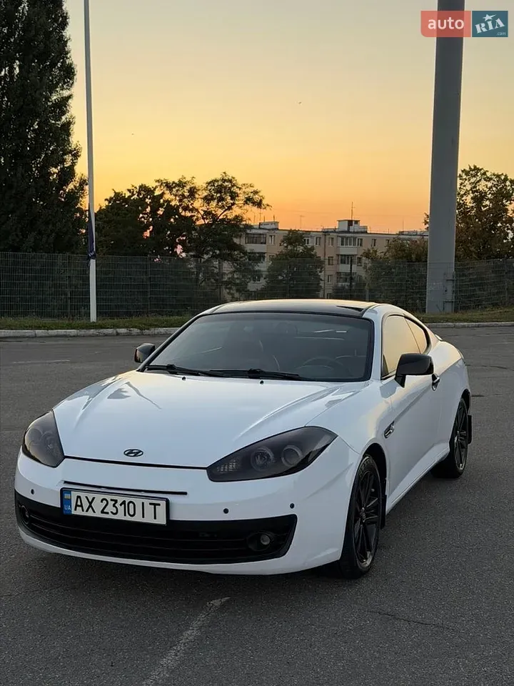 Hyundai Coupe