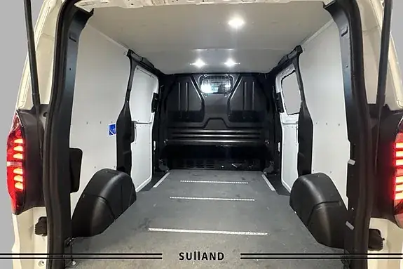 Volkswagen Transporter 2025 photo 5