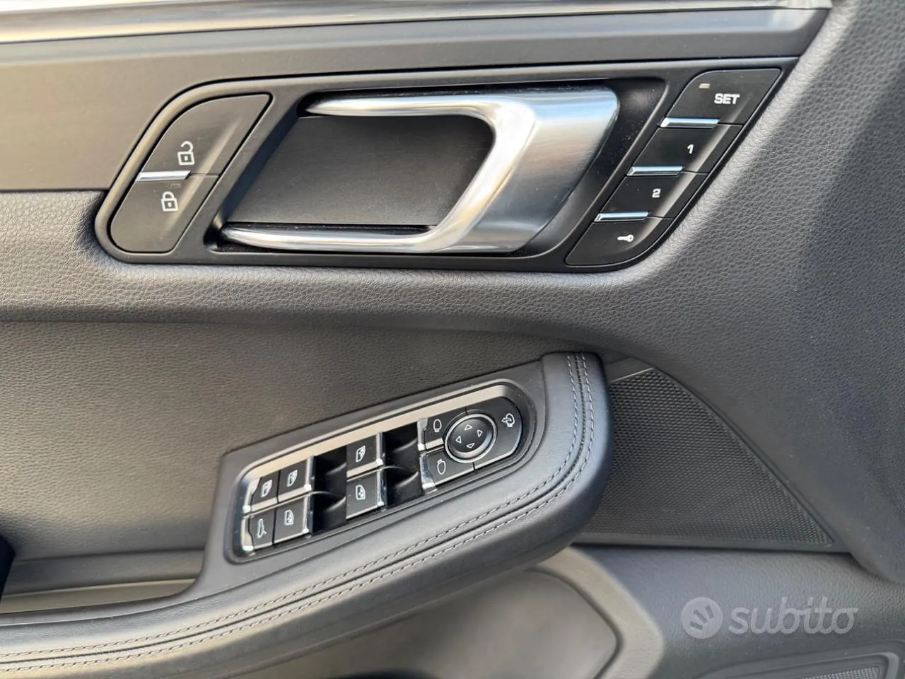 Porsche Macan 2023 photo 3