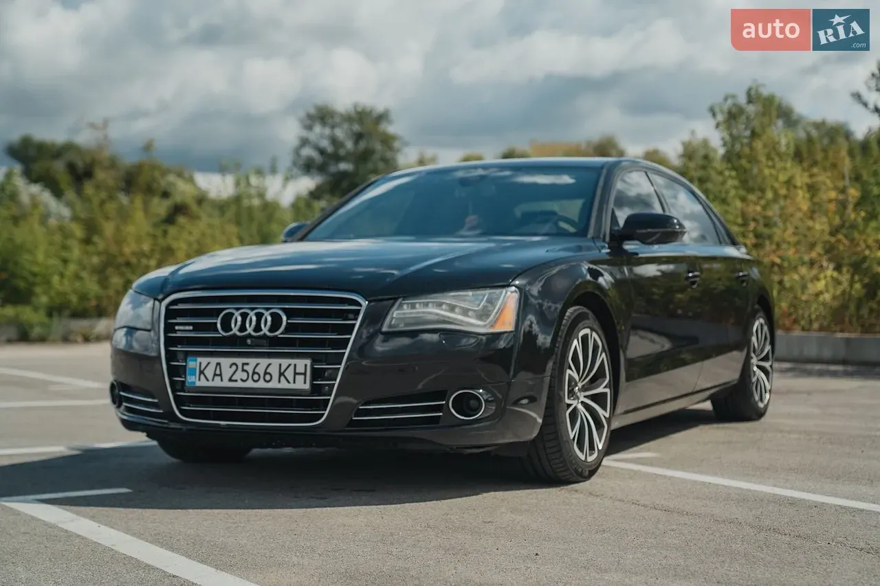 Audi A8 2014 photo 3