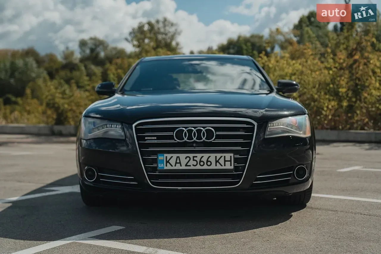 Audi A8 2014 photo 4