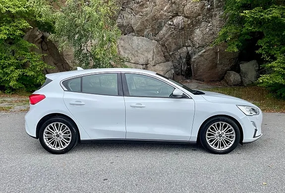 Ford Focus 2019 photo 3