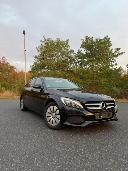 Mercedes-Benz C200