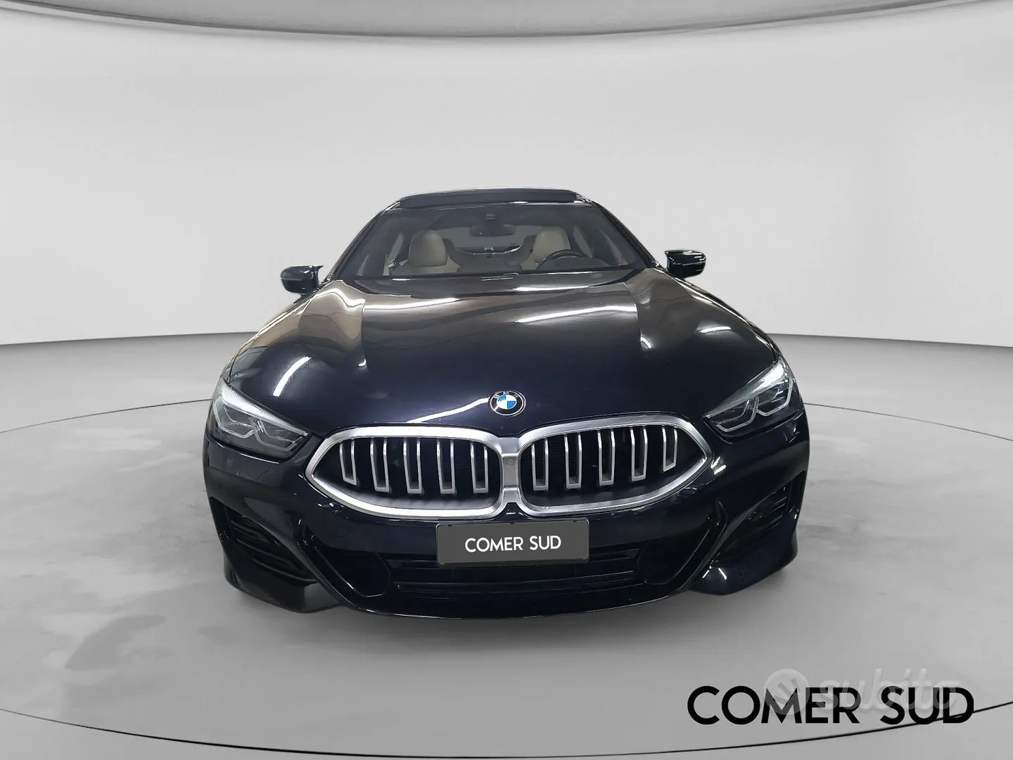 BMW 8 Series 2023 photo 2