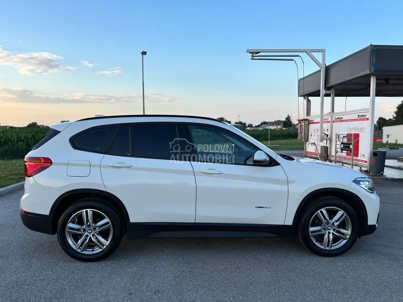 BMW X1 2016 photo 4