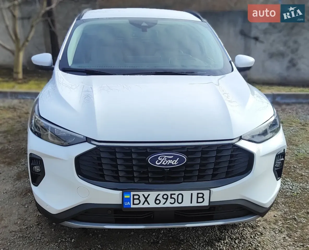Ford Escape 2023 photo 2