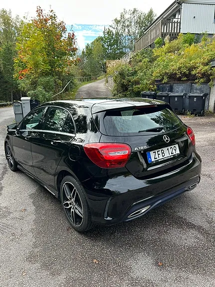 Mercedes-Benz A180 2018 photo 3