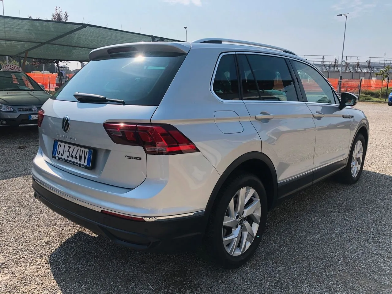 Volkswagen Tiguan 2022 photo 3