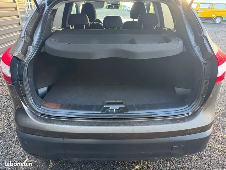 Nissan Qashqai 2015 photo 5